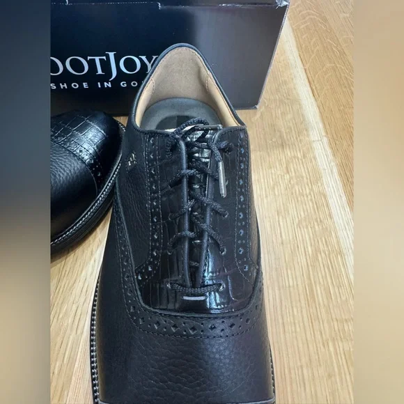 FootJoy Black Leather Men's Golf Shoes - Picture 10 of 16